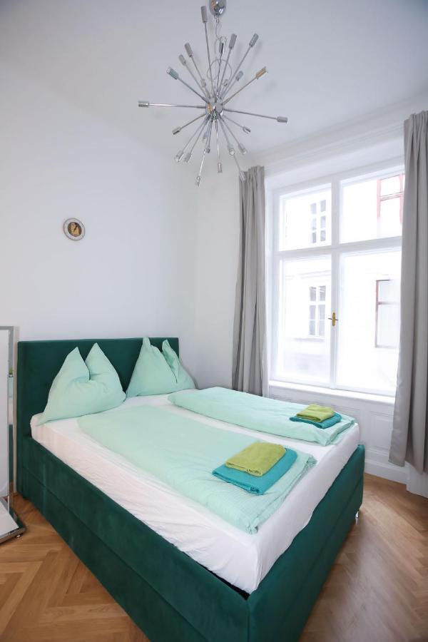 Luxusapartment Altes Rathhaus Виена Екстериор снимка