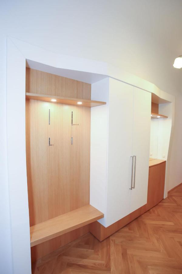 Luxusapartment Altes Rathhaus Виена Екстериор снимка