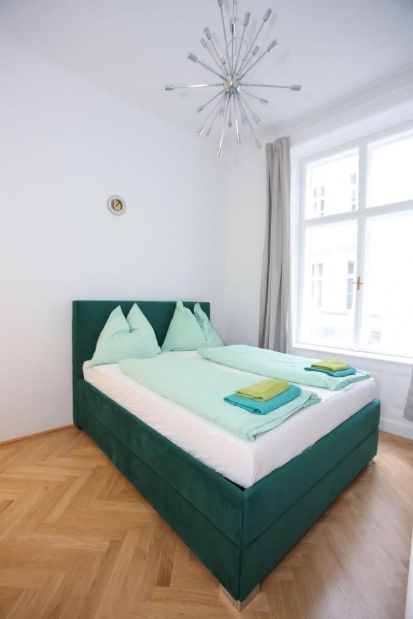 Luxusapartment Altes Rathhaus Виена Екстериор снимка