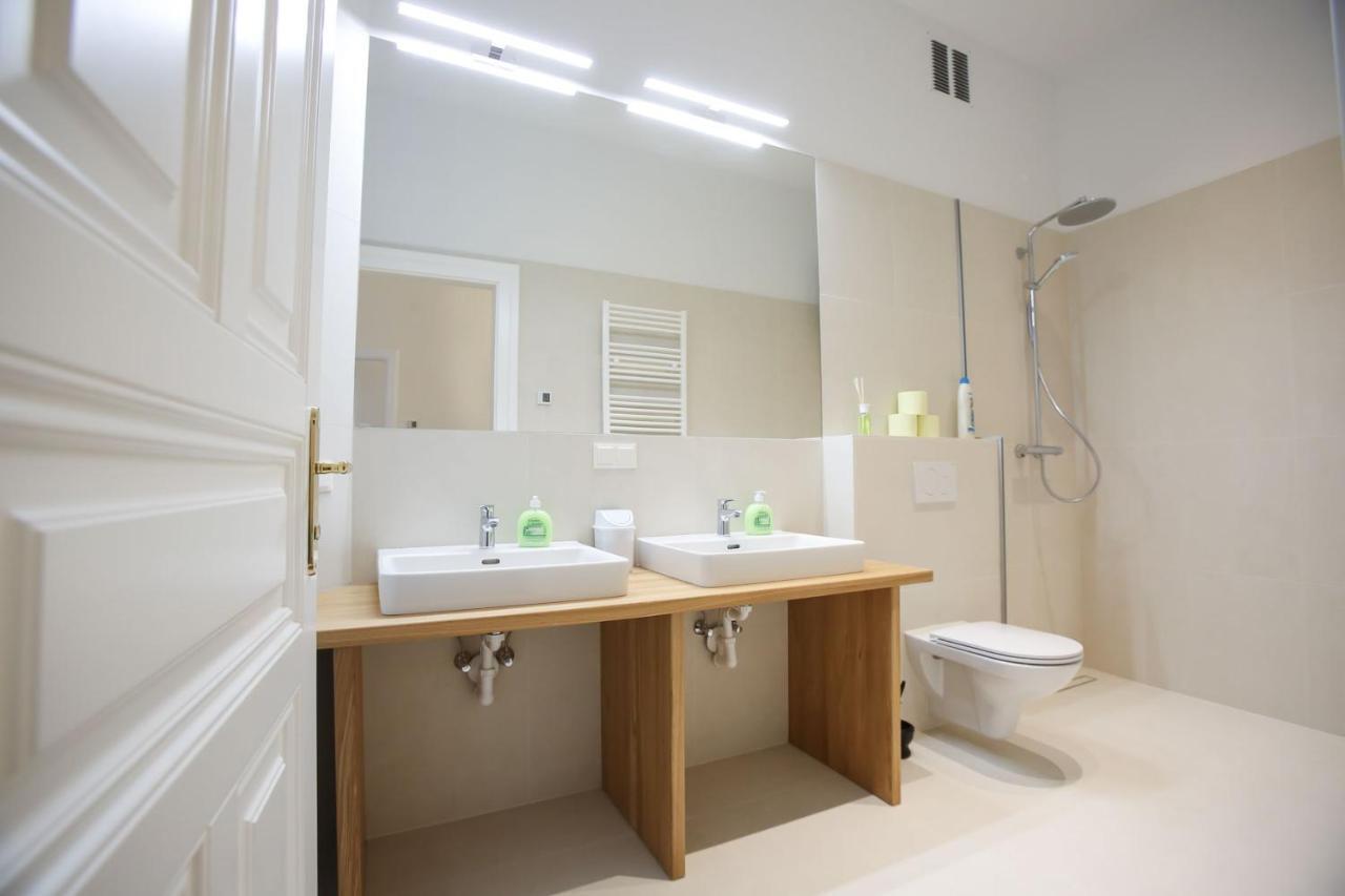 Luxusapartment Altes Rathhaus Виена Екстериор снимка